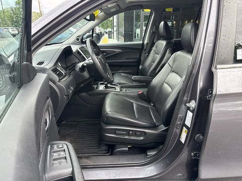Used 2019 Honda Ridgeline RTL-T image 22
