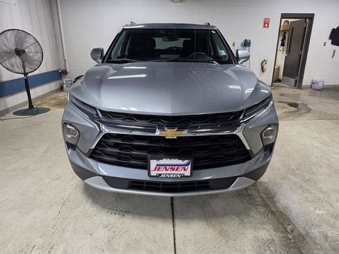 Certified 2023 Chevrolet Blazer LT w/ Convenience Package AWD/4WD image 2