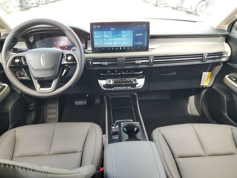 New 2026 Lincoln Corsair Premiere FWD image 15