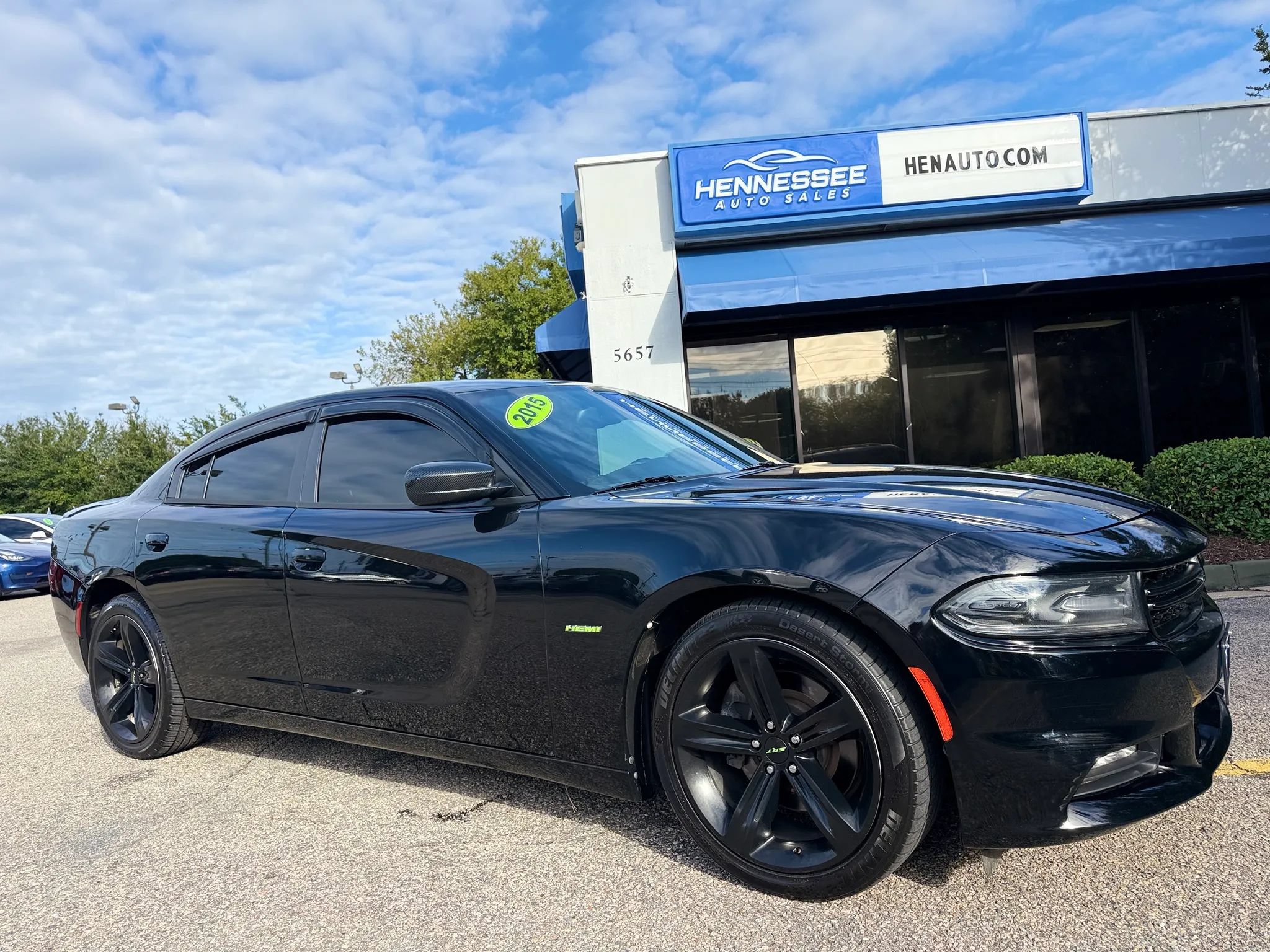 Used 2015 Dodge Charger R/T RWD image 11