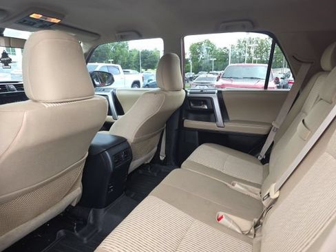 Used 2016 Toyota 4Runner SR5 AWD/4WD image 20