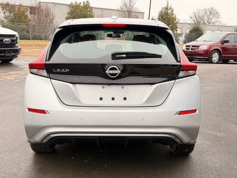 Used 2023 Nissan Leaf S image 7