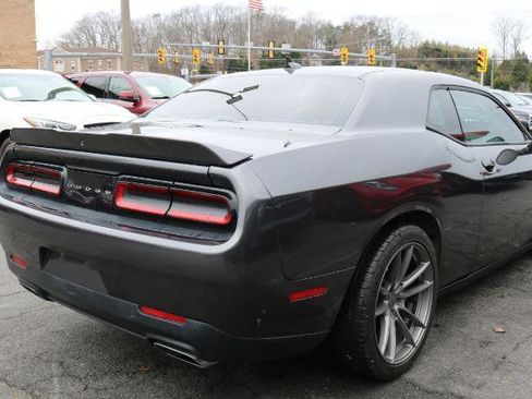 Used 2019 Dodge Challenger R/T Scat Pack w/ Shaker Package image 7