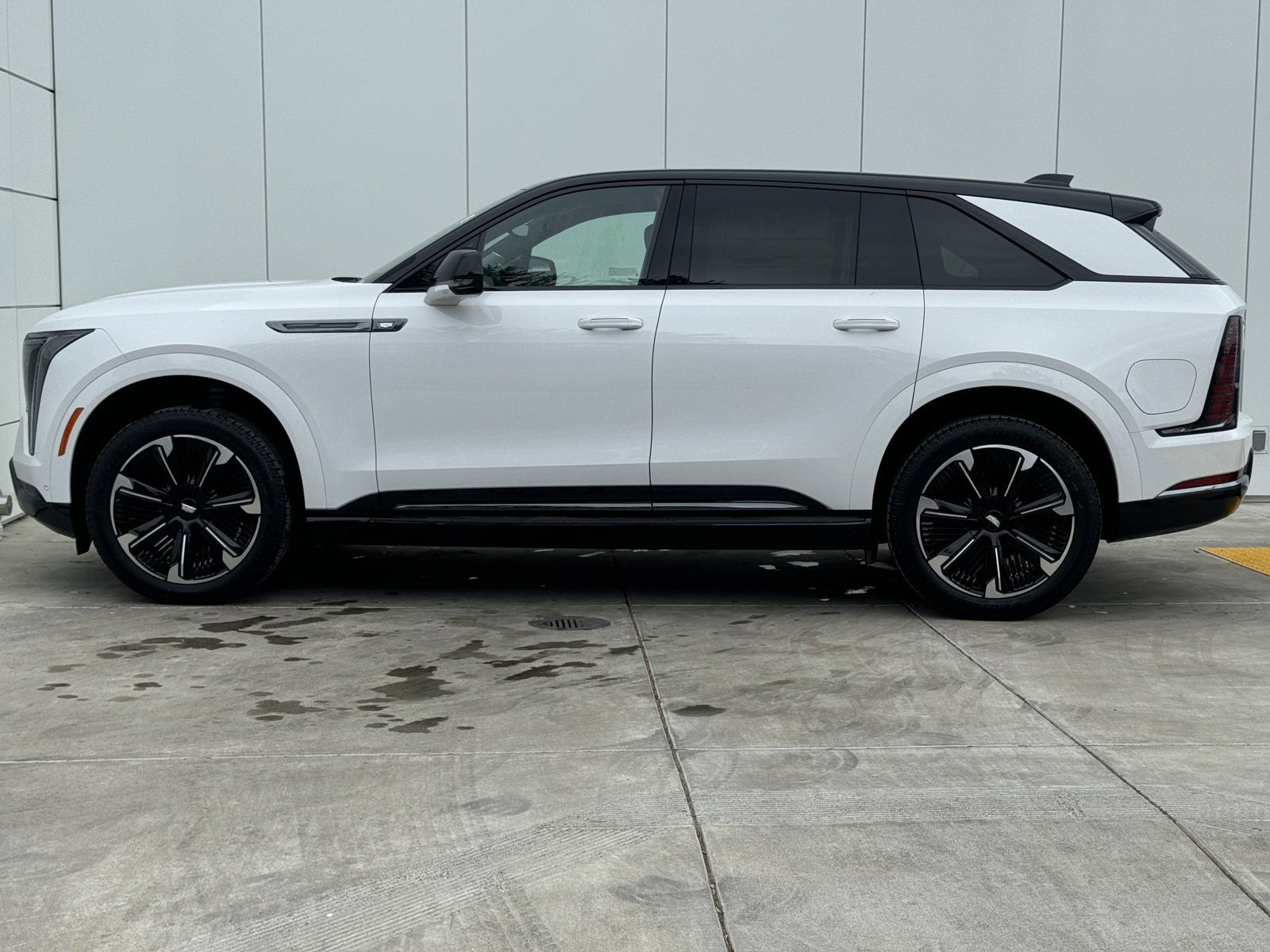 New 2025 Cadillac Escalade IQ Sport 2 AWD/4WD image 5