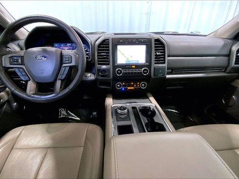 Used 2020 Ford Expedition XLT w/ Equipment Group 202A RWD image 15