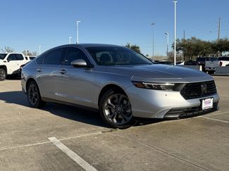 Used 2023 Honda Accord EX-L video 2