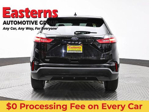 Used 2024 Ford Edge SE w/ Cargo Accessory Package AWD/4WD image 6