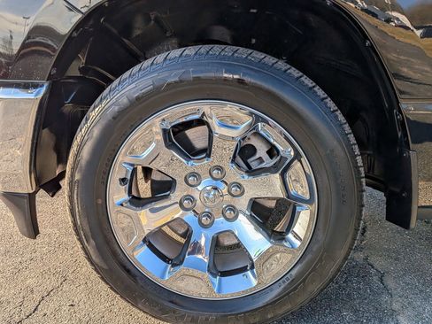 Used 2022 RAM 1500 Big Horn image 10