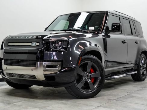 Used 2024 Land Rover Defender 110 X AWD/4WD image 1