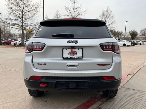 Used 2025 Jeep Compass Trailhawk w/ Trailer Tow Group image 7