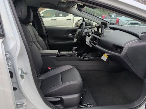 New 2026 Toyota Prius Plug-In Hybrid image 21