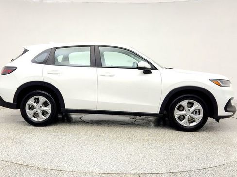 Used 2025 Honda HR-V LX image 4