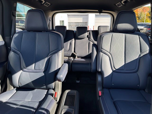 Certified 2026 INFINITI QX60 Luxe w/ Cargo Package AWD/4WD image 23