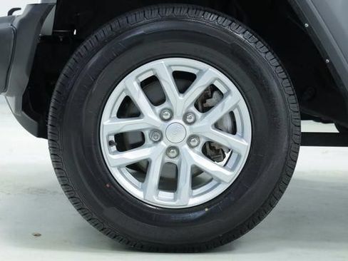 Used 2023 Jeep Wrangler Sport AWD/4WD image 7