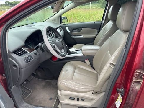 Used 2013 Ford Edge Limited FWD image 9