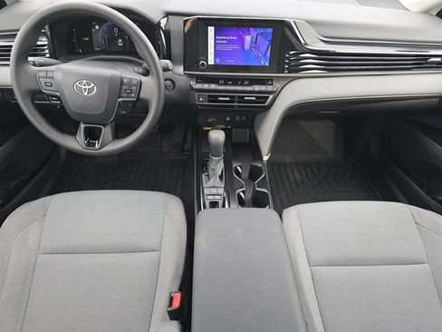 Certified 2025 Toyota Camry LE image 8