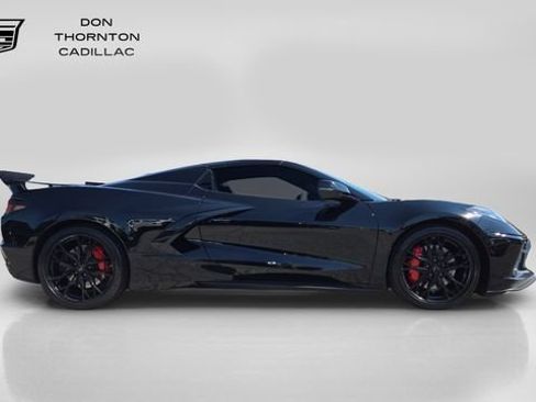 Used 2023 Chevrolet Corvette Stingray Preferred Conv w/ Z51 Performance Package RWD image 6