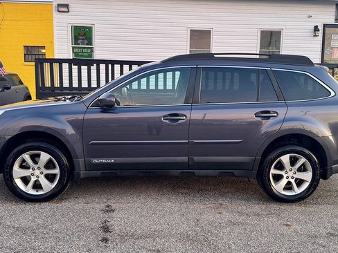 Used 2014 Subaru Outback 2.5i Premium image 4