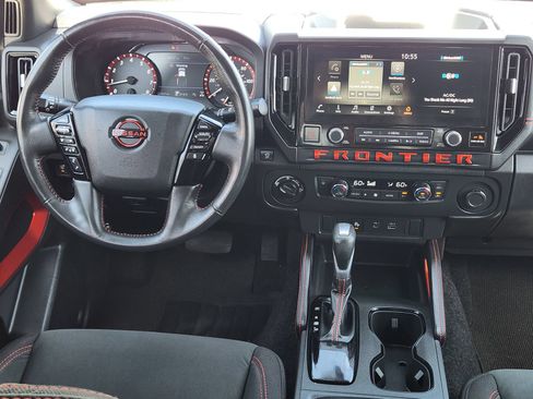 Used 2025 Nissan Frontier PRO-4X w/ Tow Package AWD/4WD image 30