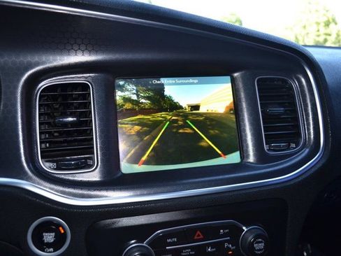 Used 2017 Dodge Charger R/T Scat Pack w/ Technology Group image 23