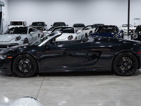 Used 2011 Audi R8 V10 AWD/4WD image 3