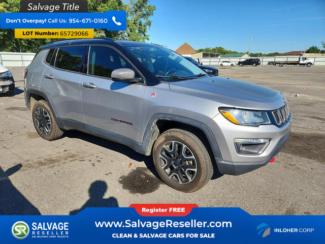 Used 2020 Jeep Compass Trailhawk AWD/4WD image 5