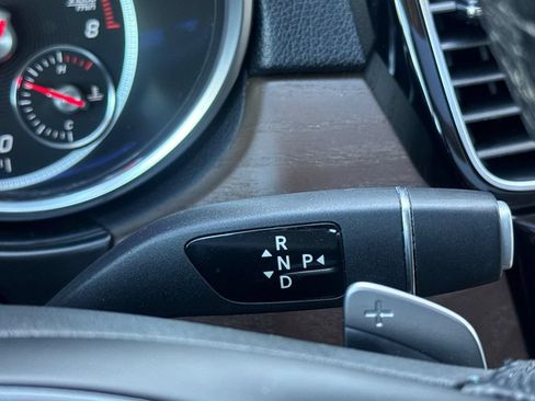 Used 2019 Mercedes-Benz GLS 450 4MATIC image 21