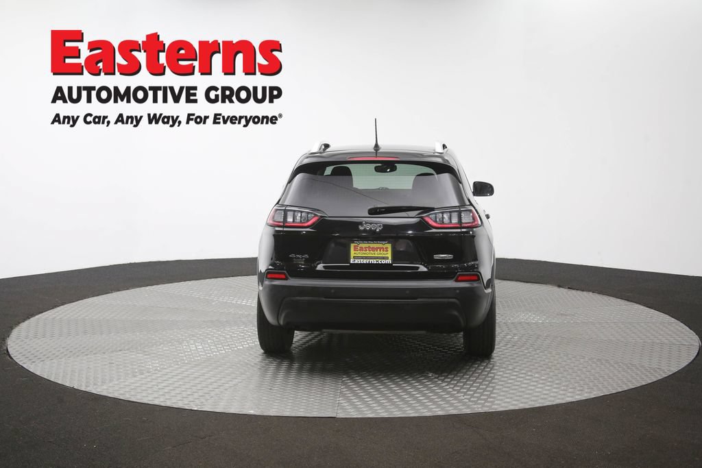 Used 2021 Jeep Cherokee Latitude Plus AWD/4WD image 38