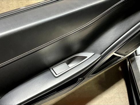 Used 2015 Ferrari 458 Italia Coupe RWD image 30