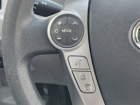 Used 2016 Toyota Prius V Two image 26