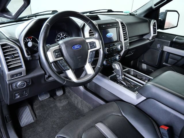 Used 2018 Ford F150 Platinum w/ Equipment Group 701A Luxury AWD/4WD image 3