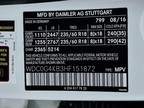 Used 2017 Mercedes-Benz GLC 300 4MATIC w/ Premium 1 Package image 33
