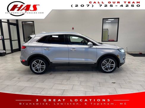 Used 2017 Lincoln MKC Reserve image 7