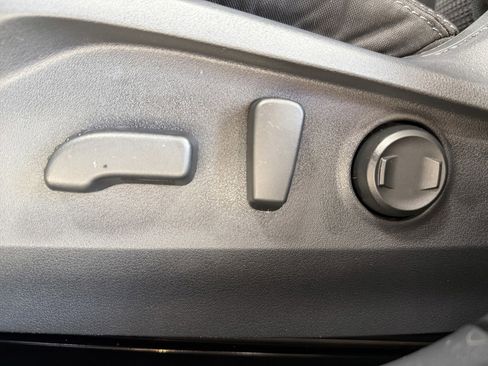 Certified 2025 Subaru Outback Premium w/ Popular Package #1A image 22