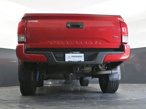 Used 2016 Toyota Tacoma TRD Sport w/ Towing Package RWD image 33