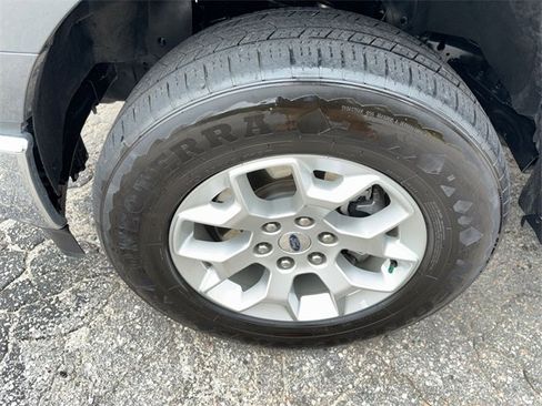Used 2023 Ford F150 XLT image 12