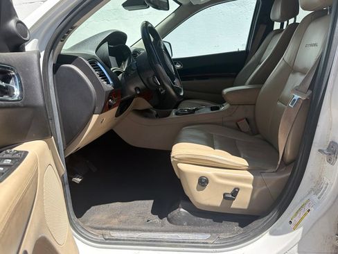 Used 2014 Dodge Durango Citadel w/ Technology Group RWD image 3