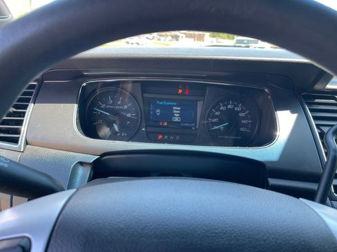 Used 2018 Ford Taurus Police Interceptor AWD image 10