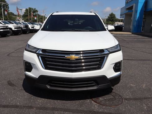 Used 2023 Chevrolet Traverse LT AWD/4WD image 36