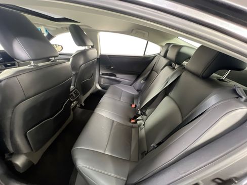 Used 2022 Lexus ES 350 w/ Premium Package image 24