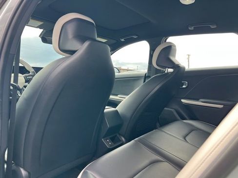 Certified 2025 Kia K4 GT-Line image 13