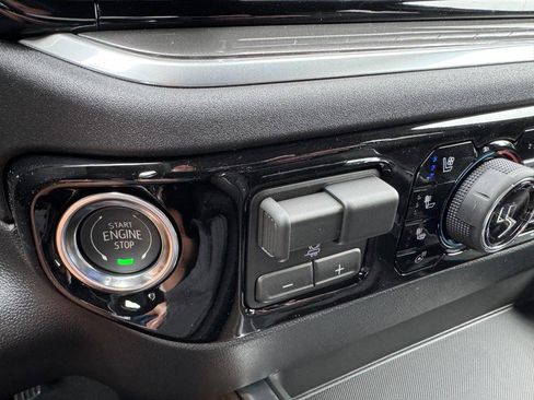 New 2026 Chevrolet Silverado 1500 High Country AWD/4WD image 20