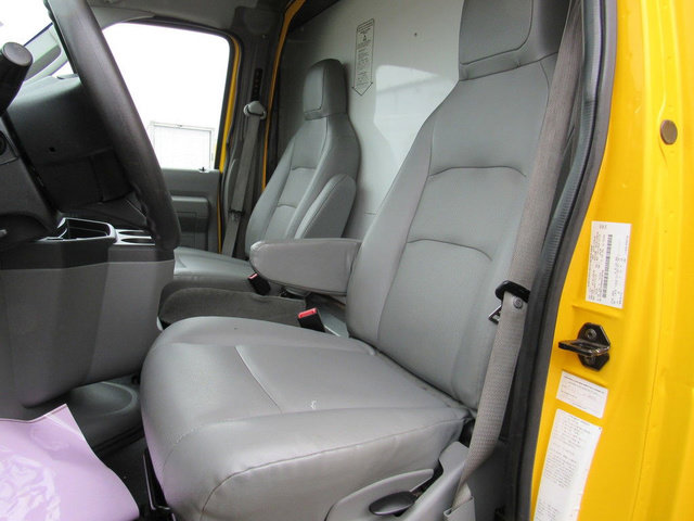 Used 2022 Ford E-350 and Econoline 350 Super Duty RWD image 24