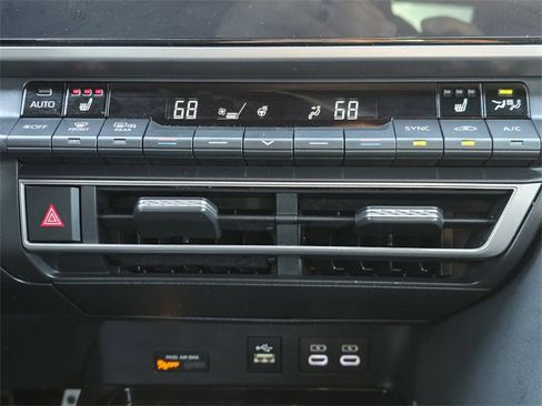 Used 2025 Toyota Camry XSE image 12