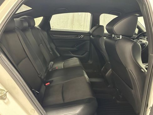 Used 2018 Honda Accord Sport image 49