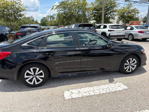 Used 2023 Honda Civic LX image 20