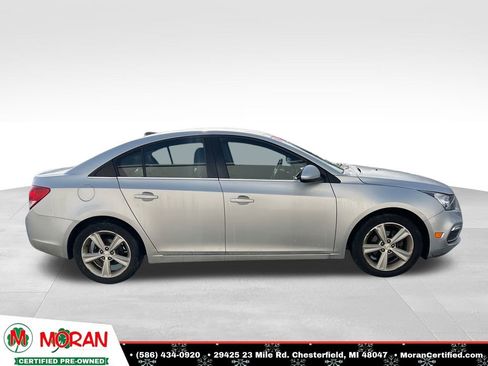 Used 2015 Chevrolet Cruze LT image 6