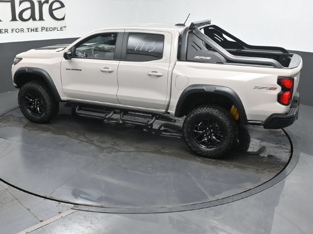New 2026 Chevrolet Colorado ZR2 w/ Midnight Edition AWD/4WD image 20