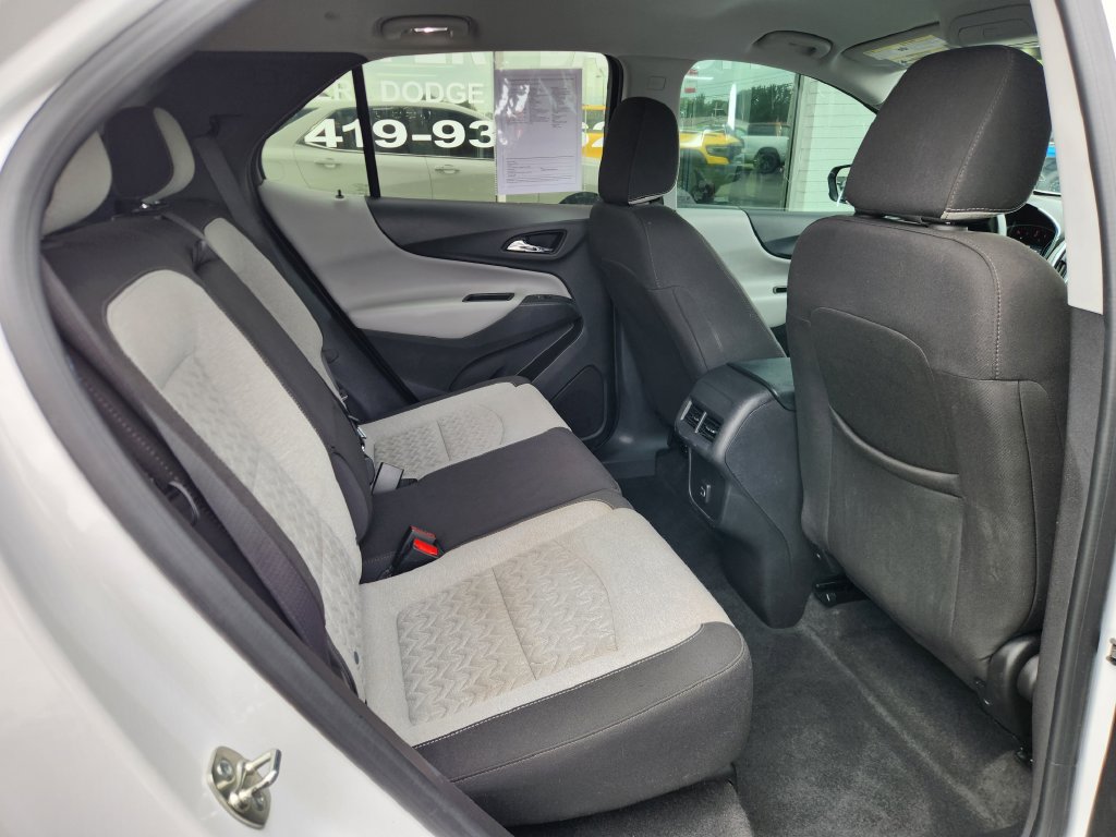 Used 2024 Chevrolet Equinox LT AWD/4WD image 13