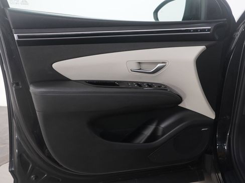 Used 2023 Hyundai Tucson Limited w/ Cargo Package image 18